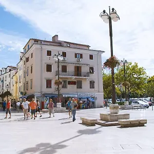 Odeon And Pensión Rijeka